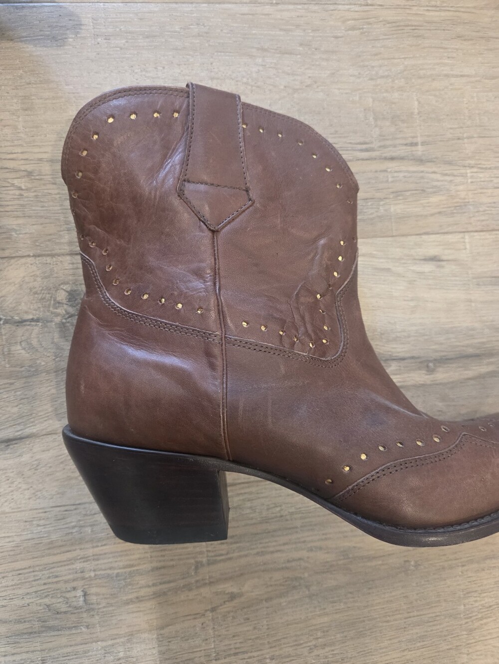 Lucchese Charlie 1 Horse Brown Studded Western Ankle Boots - Women size 9 - Picture 8 of 13